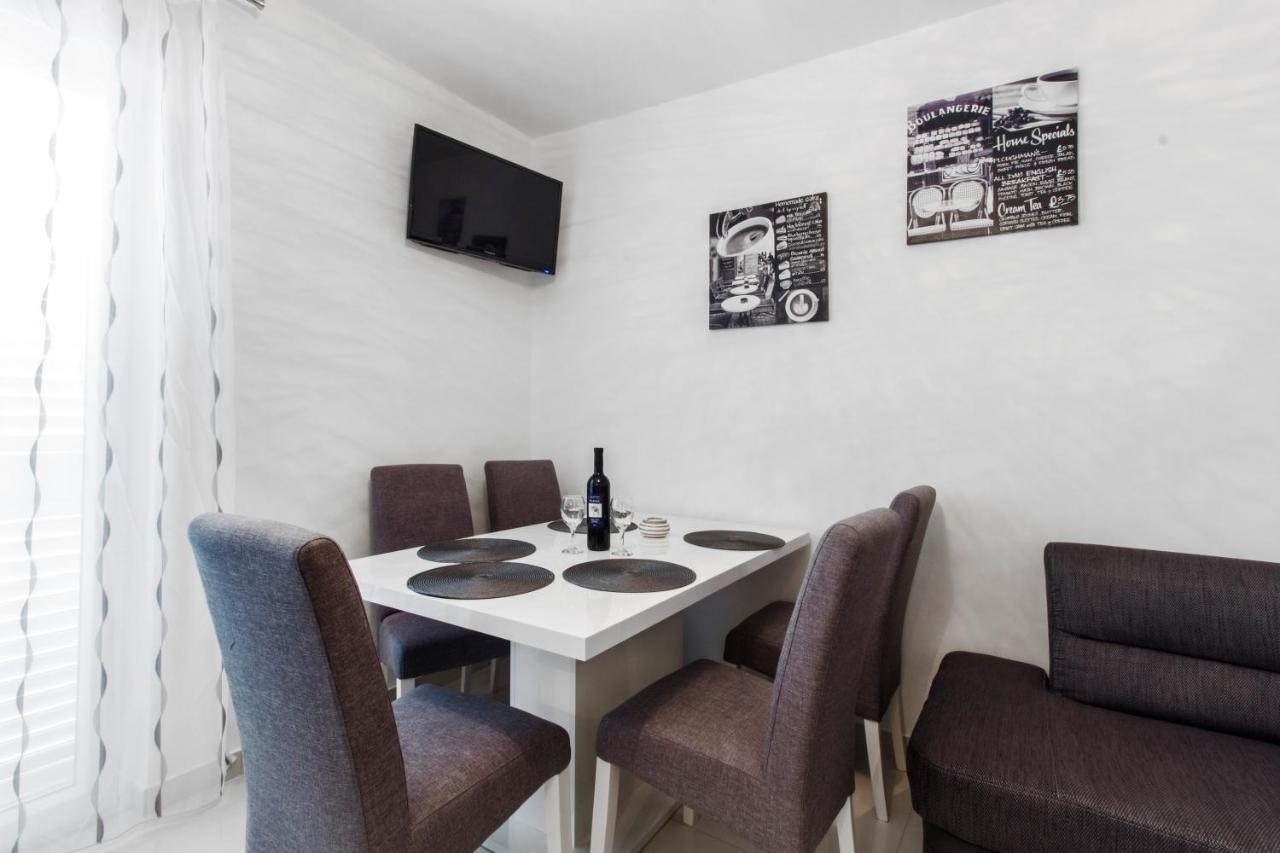 Apartmani Vesna Grebaštica Exterior foto