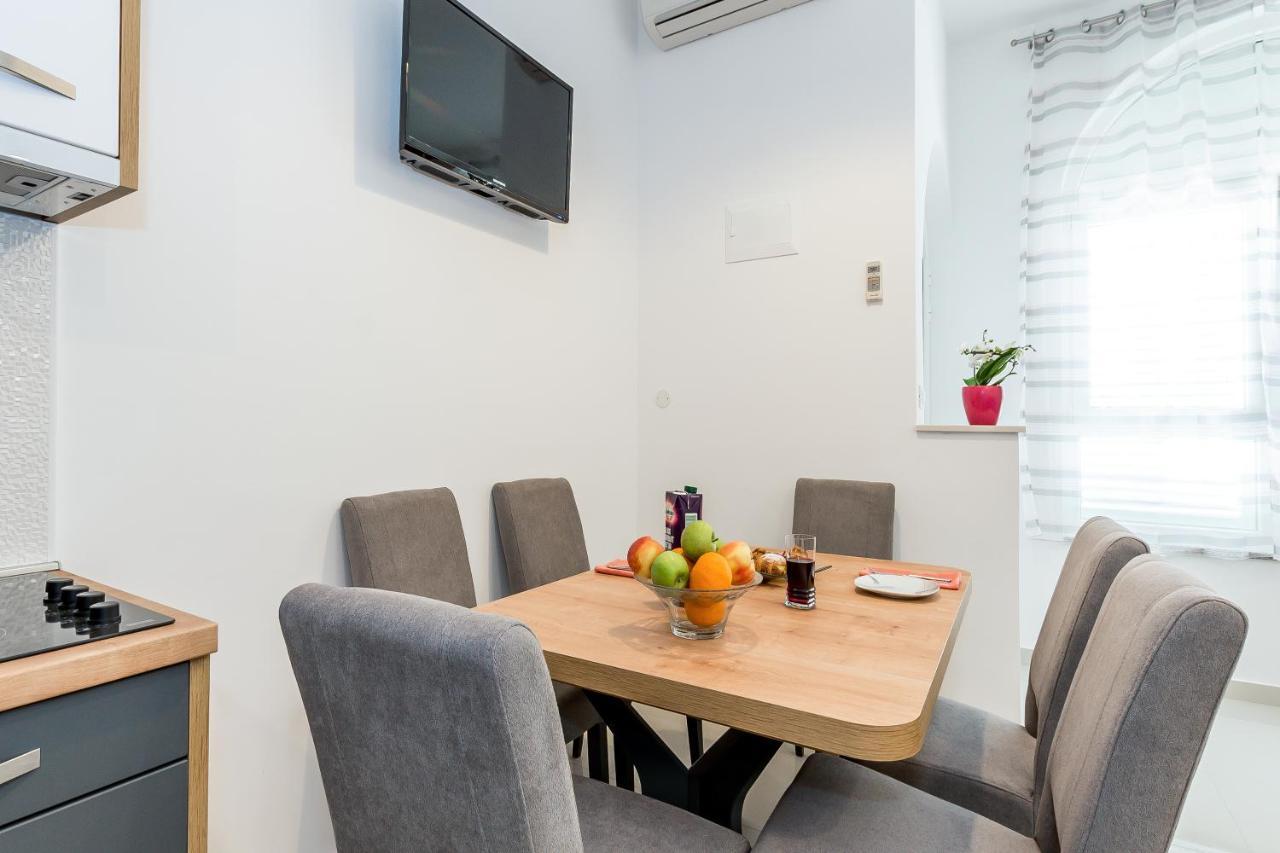 Apartmani Vesna Grebaštica Exterior foto