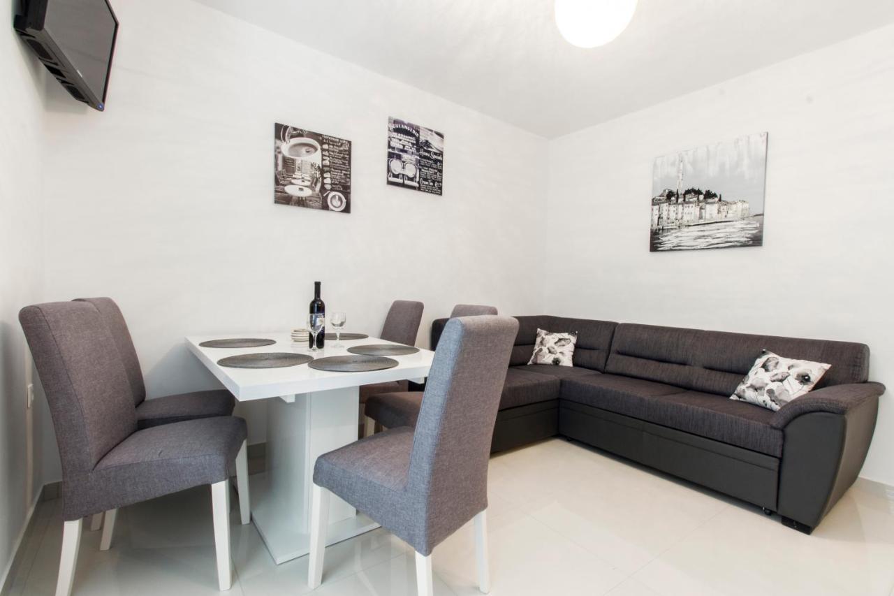 Apartmani Vesna Grebaštica Exterior foto
